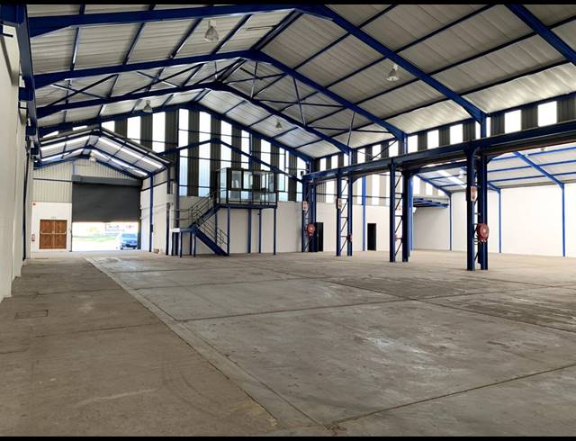 1,704M² FACTORY TO LET IN BEACONVALE